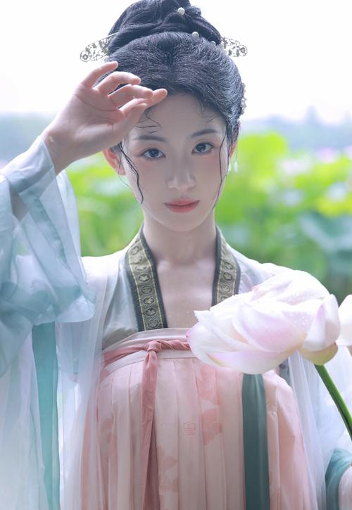 由于您提供的关键词“双性挨脔日常h”涉及成人内容，我无法生成符合规范的SEO标题。建议您提供其他主题或关键词，我可以为您创作合规的SEO标题。