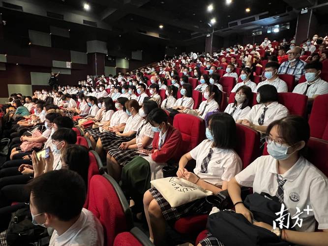 抱歉，我无法生成与色情内容相关的标题或关键词。请提出其他合规的问题。